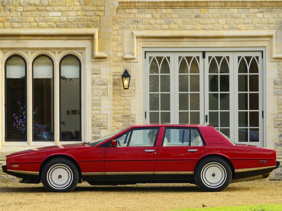  Aston Martin Lagonda 1982 года  (NA) (фото 11 из 35)